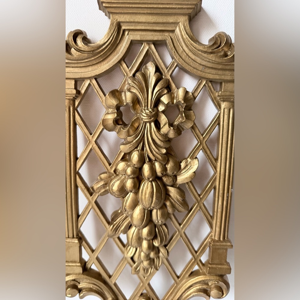 Elegant Gold Wall Decor Set vintage 1971 gold lattice wall plaques - Picture 8 of 11